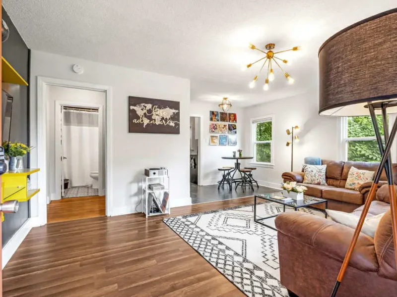 Cozy and Comfy in Clarksville